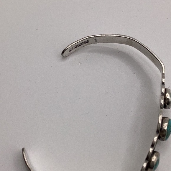Youth Sterling VINTAGE Native American bracelets. - Picture 5 of 5